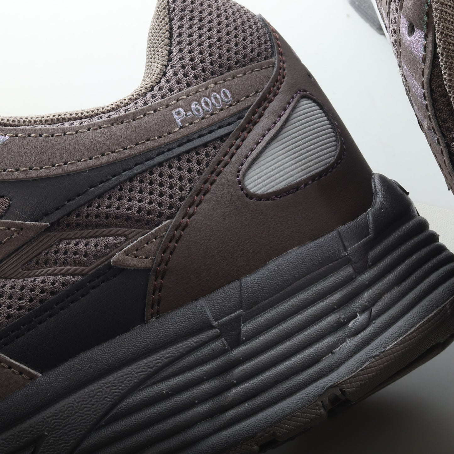 Zapatillas Nike P-6000 (Hombre)