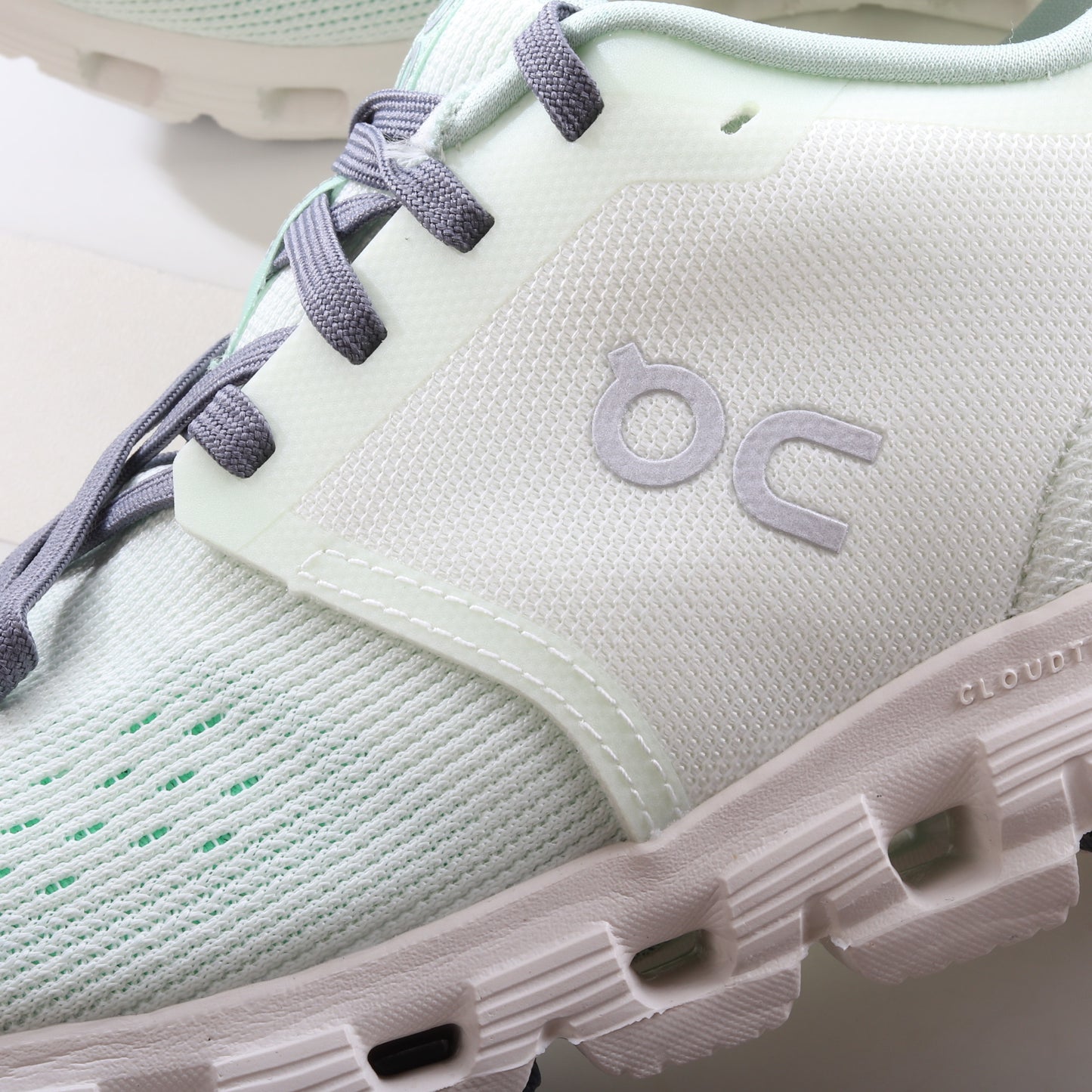 Zapatillas ON Running Cloudsurfer Road