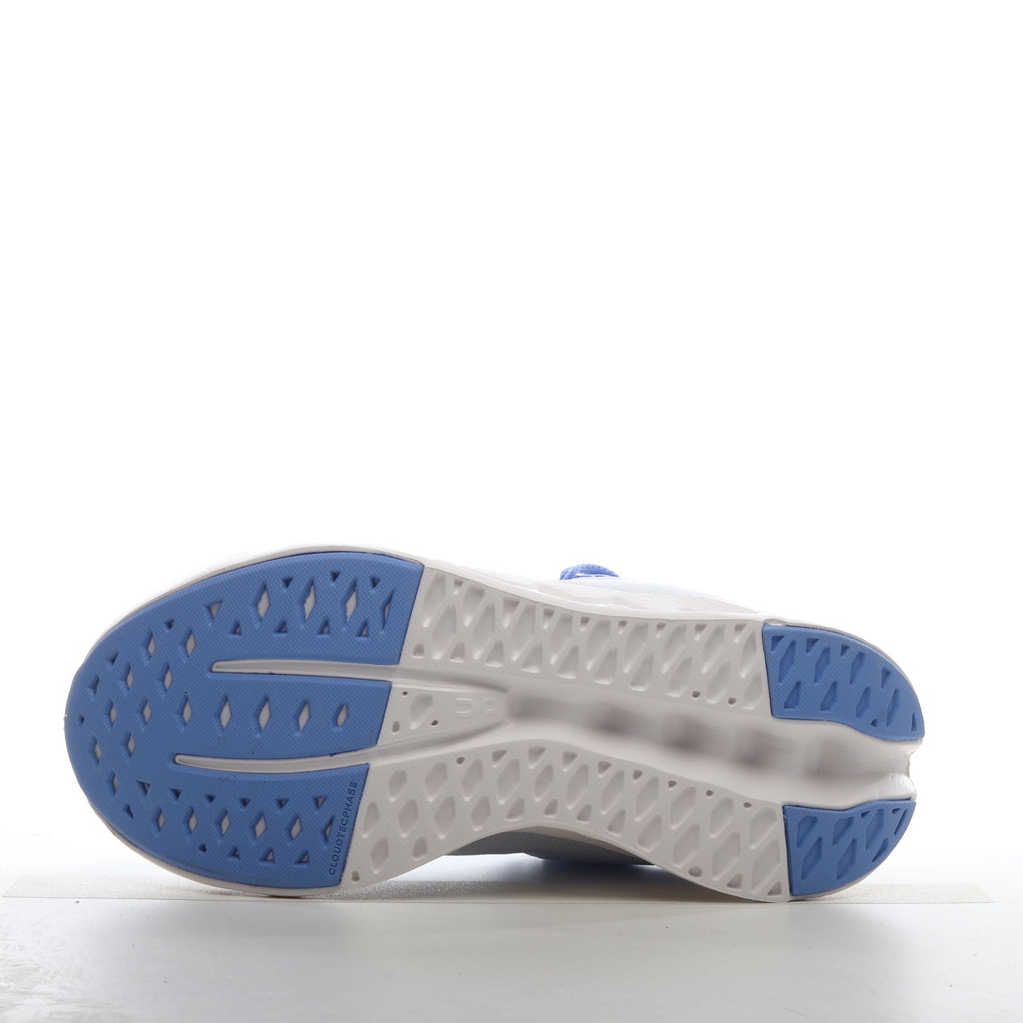 Zapatillas ON Running Cloudsurfer Road