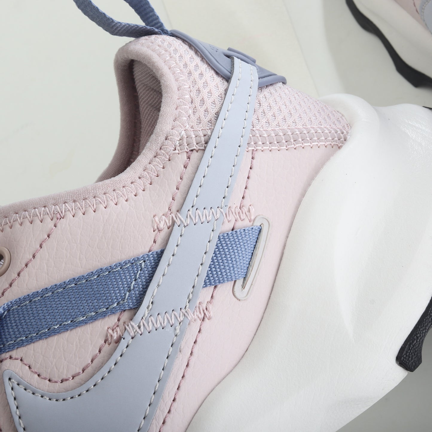 Zapatillas Nike TC 7900 Lx  (Mujer/Niña)