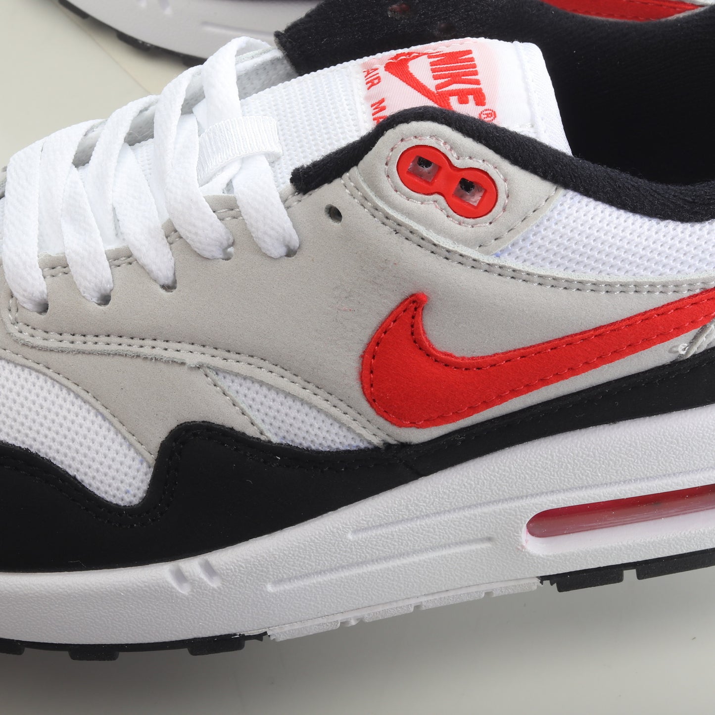 Nike Air Max 1 (Hombre)
