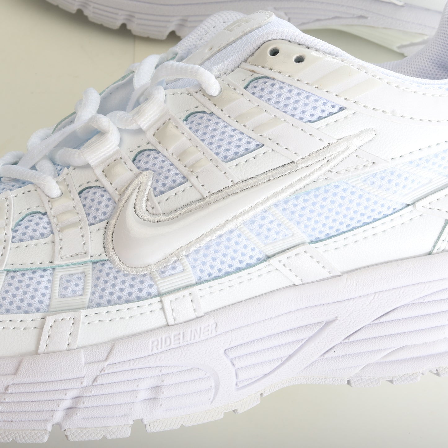 Zapatillas Nike P-6000