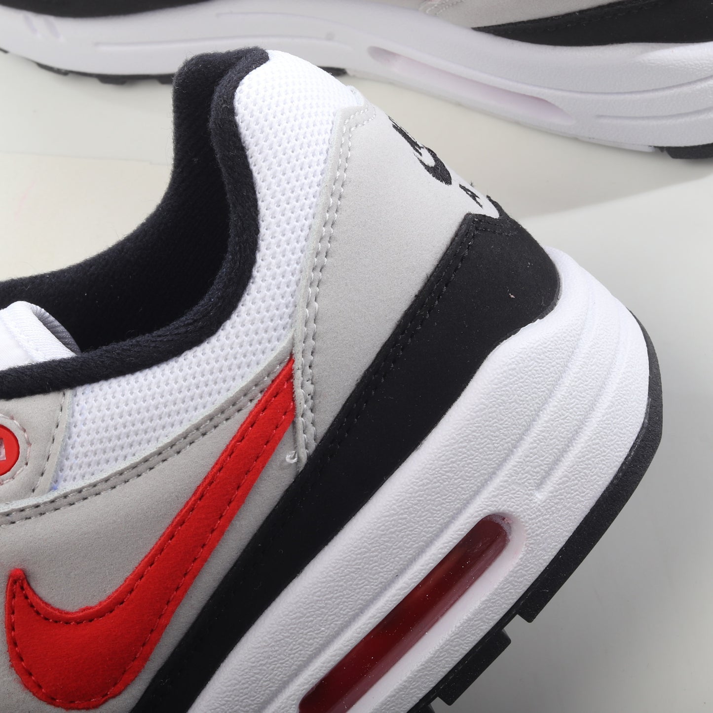 Nike Air Max 1 (Hombre)