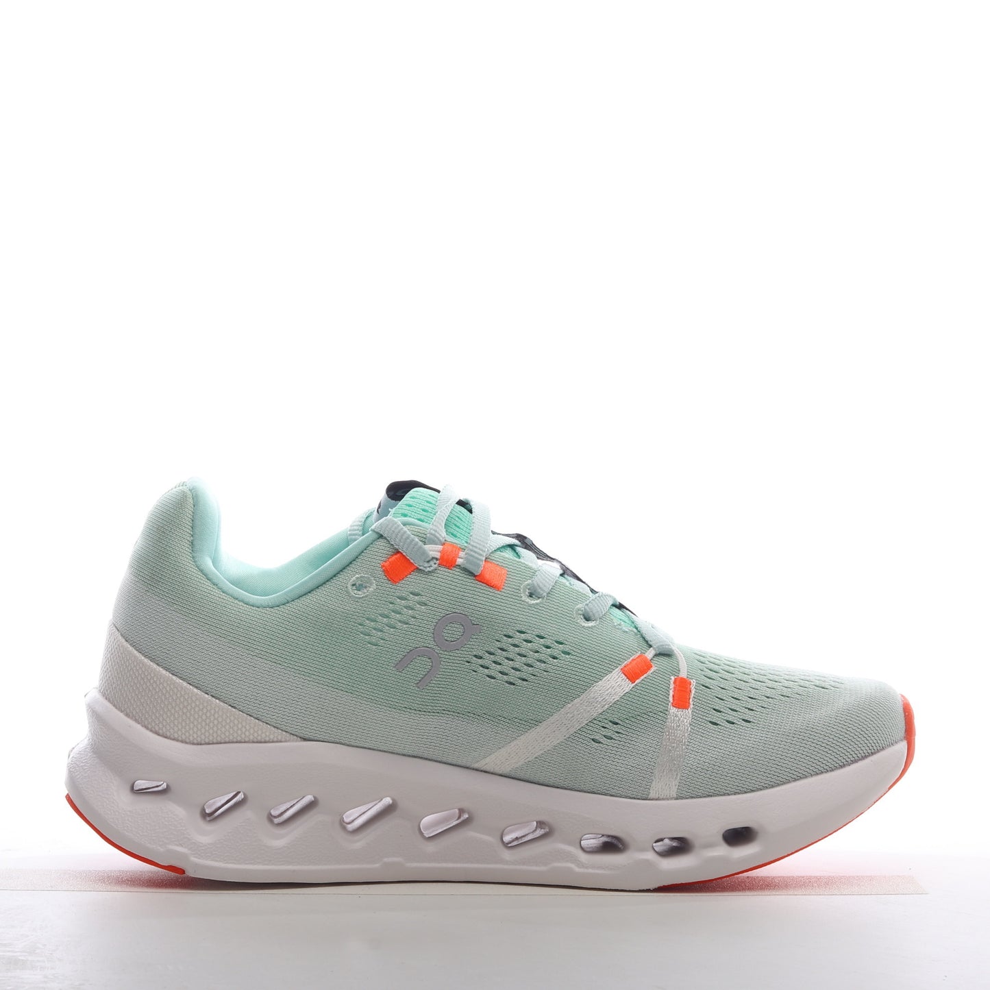 Zapatillas ON Running Cloudsurfer Road