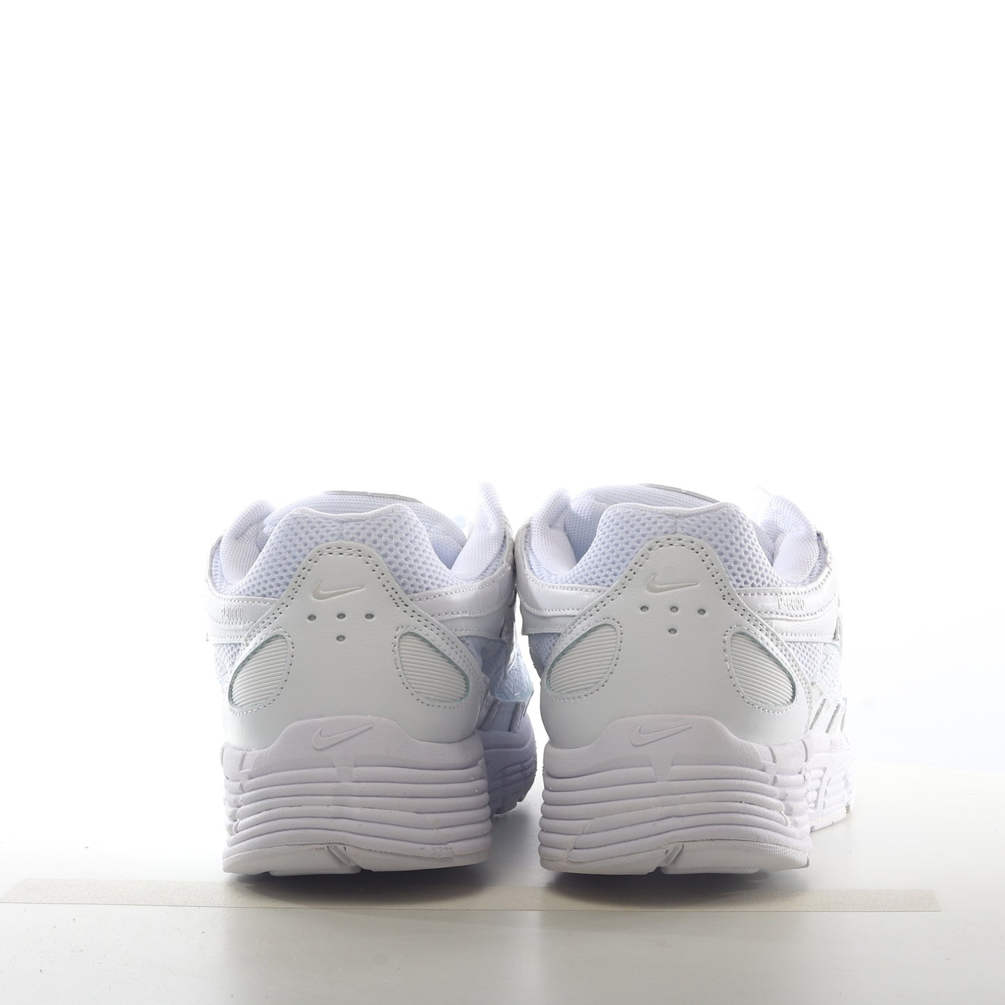 Zapatillas Nike P-6000